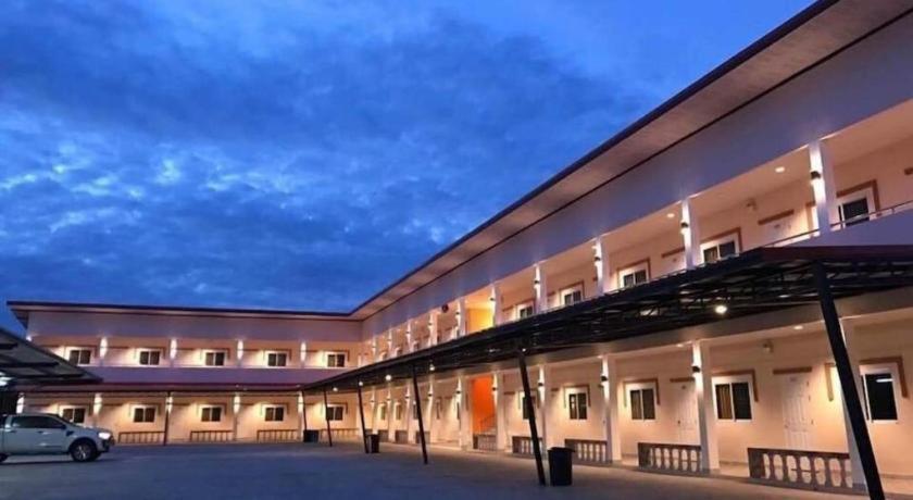 The Phant Hotel Сурін Екстер'єр фото