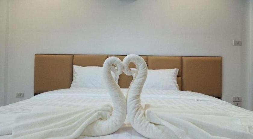 The Phant Hotel Сурін Екстер'єр фото